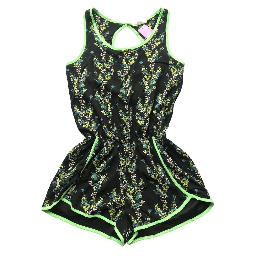 Stylebook Green Floral Romper​​